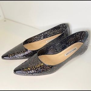 Manolo Blahnik Black Flats pointy toe